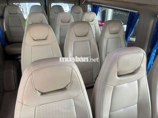 Ford Transit Luxury 2018 16 chỗ 131.000 km