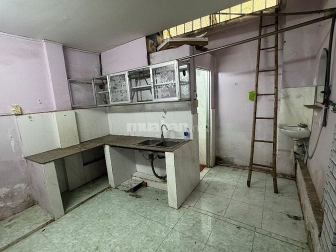 Nhà c4 hẻm ô tô 6m thông, 53m2, 2 phòng ngủ, sát lotte