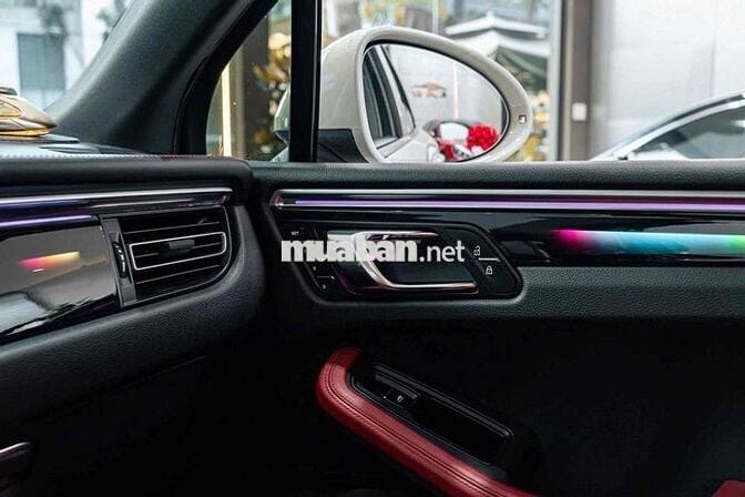 LONG ANH AUTO cề Porsche Macan model 2019