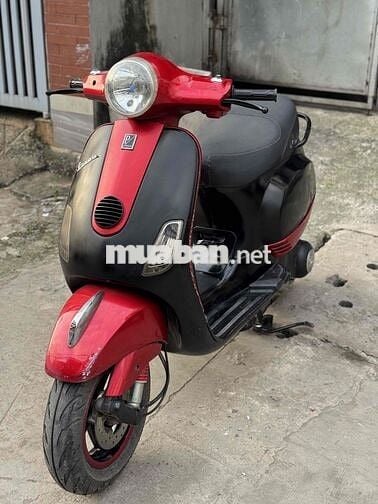 Piaggio Vespa LX 125 Fi Đỏ Đen Đã sử dụng