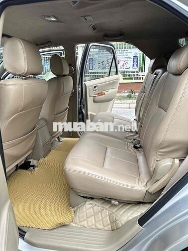 Toyota Fortuner 2012 V 2 Cầu Odo 206357km