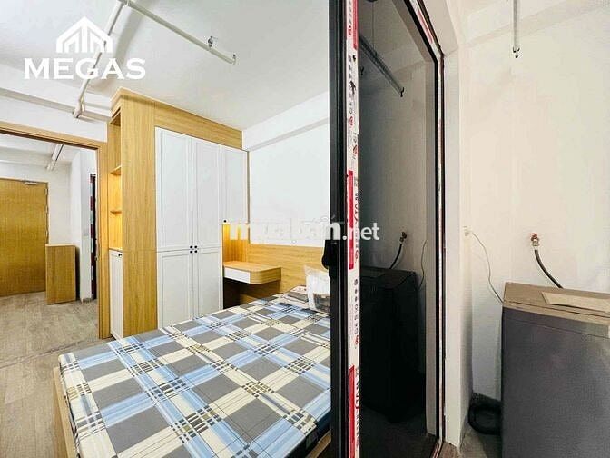 CHO THUÊ 1N1K BAN CÔNG FULL ĐỒ NGAY CÔNG VIÊN CẦU GIẤY - NGUYỄN KHANG