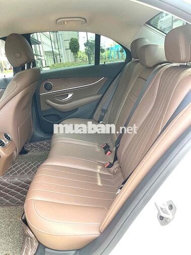 Toyota Hà Đông bán Mercedes E180 2021 Trắng 1v6km