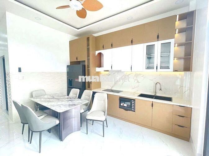 Bán nhà mặt tiền 1 trệt 1 lầu mạc đỉnh chi tặng nội thất cao cấp 😗