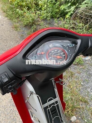 bán xe wave a 2015 nguyên zin đầu nồi chưa chạm