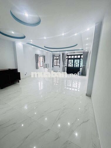 BÁN NHÀ (5.5×21M) HXH 1/ MỘT TRỤC GẦN MT, KHU TT GÒ VẤP NHIỀU TIỆN ÍCH