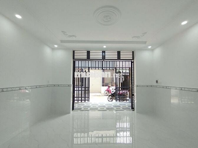 BÁN NHÀ TRỆT LẦU HẺM 102 TRẦN HOÀNG NA