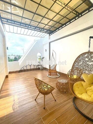 Bán nhà mặt tiền 1 trệt 1 lầu mạc đỉnh chi tặng nội thất cao cấp 😗