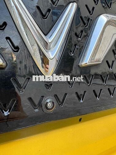 VinFast VF3 2024 Vàng