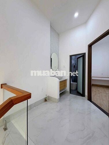 NHÀ LẦU ĐẸP HẺM 7 TRẦN VĨNH KIẾT (2 PHÒNG NGỦ)