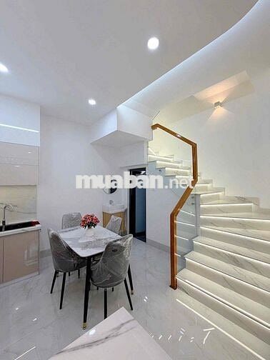 NHÀ LẦU ĐẸP HẺM 7 TRẦN VĨNH KIẾT (2 PHÒNG NGỦ)