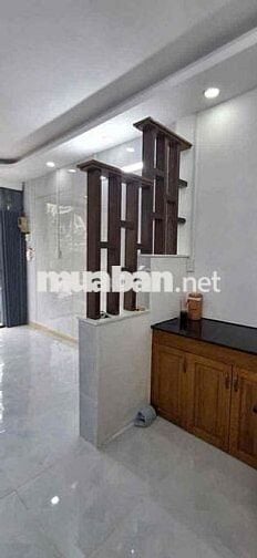 Nhà Bán để đi định cư nước ngoài