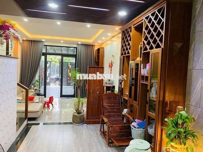 CẦN BÁN NHÀ SIÊU ĐẸP KHU HÒA XUÂN