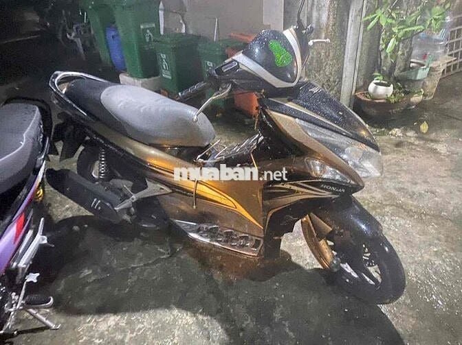 xe chính chủ kí giấy