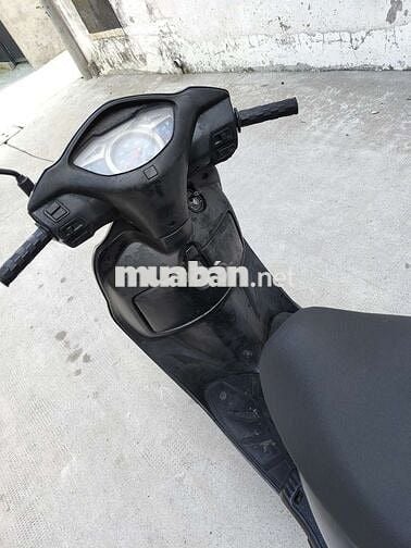 Honda SCR Xám Tự động