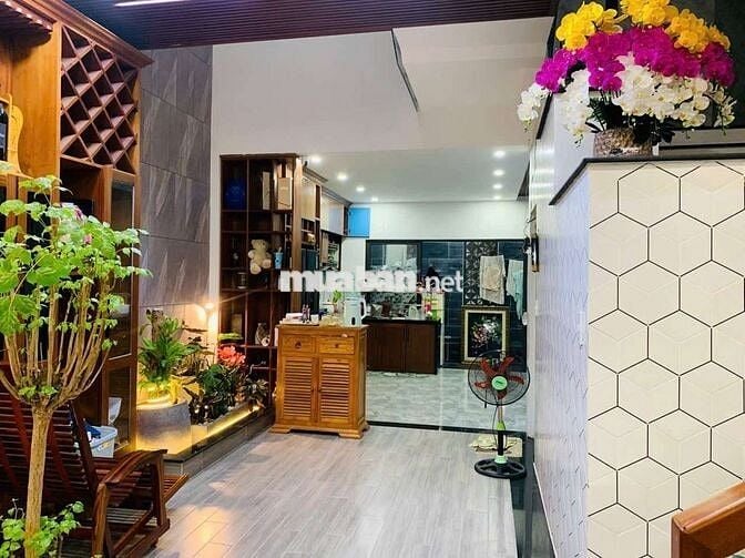 CẦN BÁN NHÀ SIÊU ĐẸP KHU HÒA XUÂN