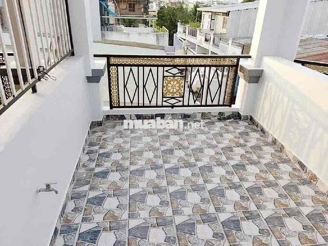 Nhà Quận 8 Ngang 6m - 8 PN - Hẻm Xe Hơi - KDC Hiện Hữu - Sổ Hồng Vuông