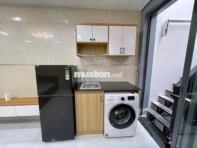 Phòng studio ban công thoáng, full nội thất mới 100%, máy giặt riêng