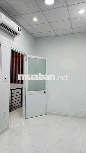 nhà thuê full nội thất Nguyễn quý Yêm an lạc bình Tân DT 40m giá 9tr