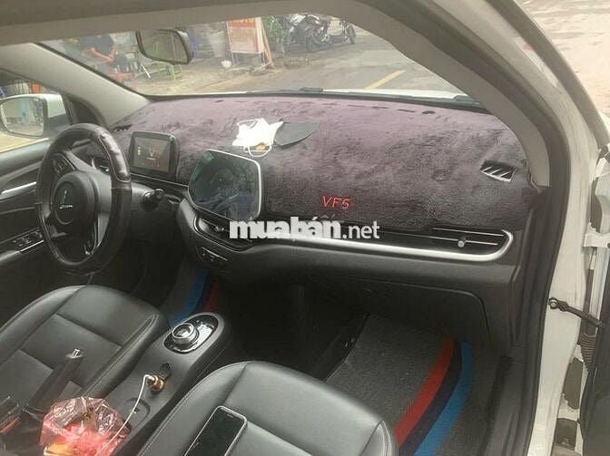 VinFast VF5 Plus 2025 màu Trắng