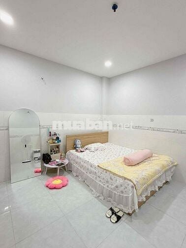 CHDV có thang máy full nội thất