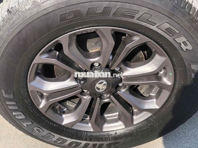 Toyota Fortuner 2016 2.7V TRD 4x2 - 110000 km