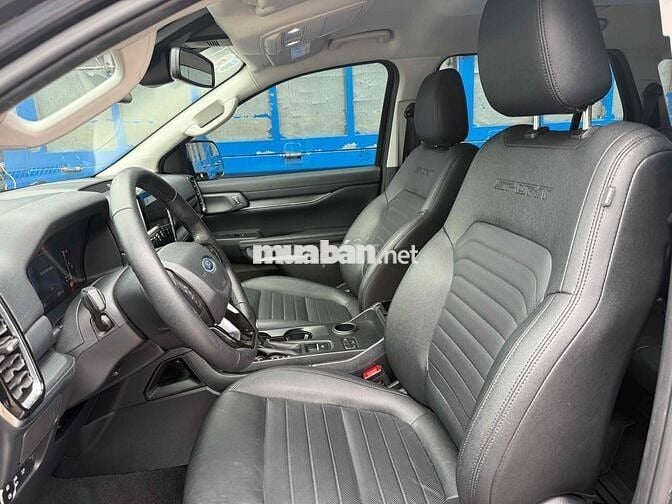 Ford Everest 2023 Sport 2.0L 4x2 AT - 31000 km