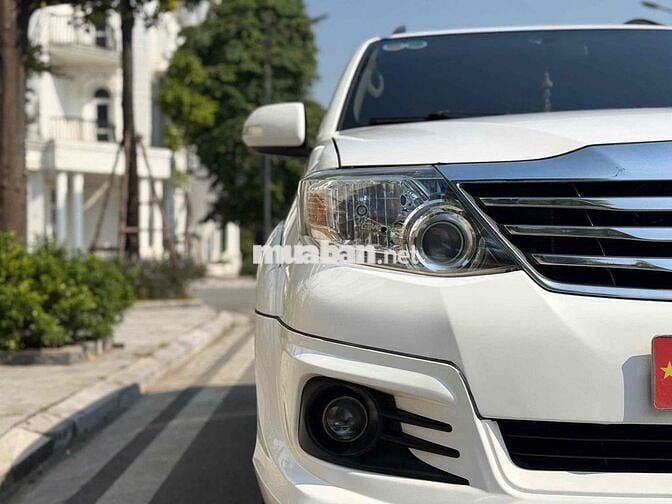 Toyota Fortuner 2016 2.7V TRD 4x2 - 110000 km