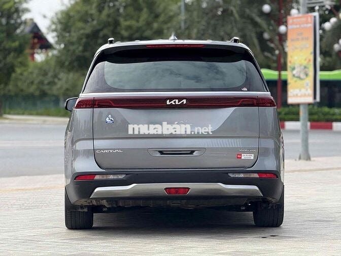 Kia Carnival 2022 2.2D Signature siêu đẹp