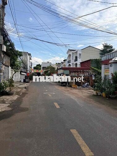 Nhà Mặt tiền Phùng Chí Kiên 61m2 full thổ cư, 2 phòng ngủ BMT