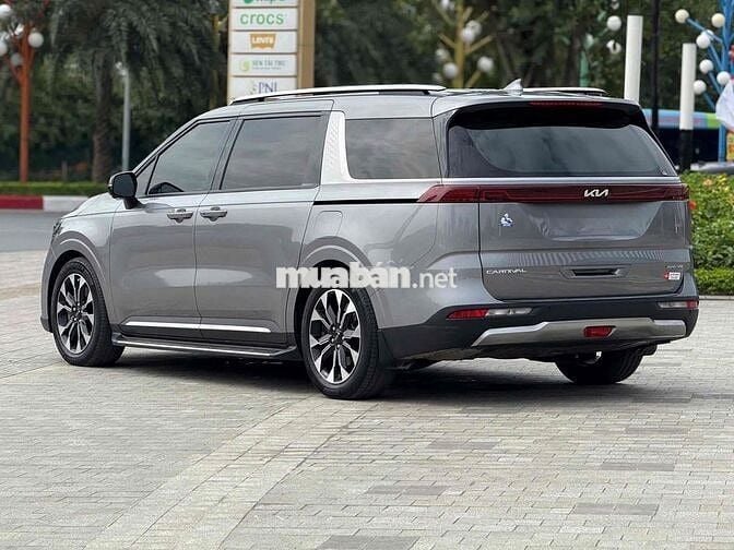 Kia Carnival 2022 2.2D Signature siêu đẹp