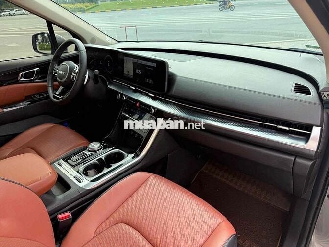 Kia Carnival 2022 2.2D Signature siêu đẹp