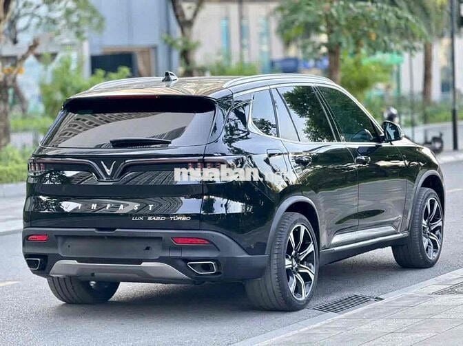VinFast Lux SA 2.0 Turbo 2020 Premium 60000 km Đen