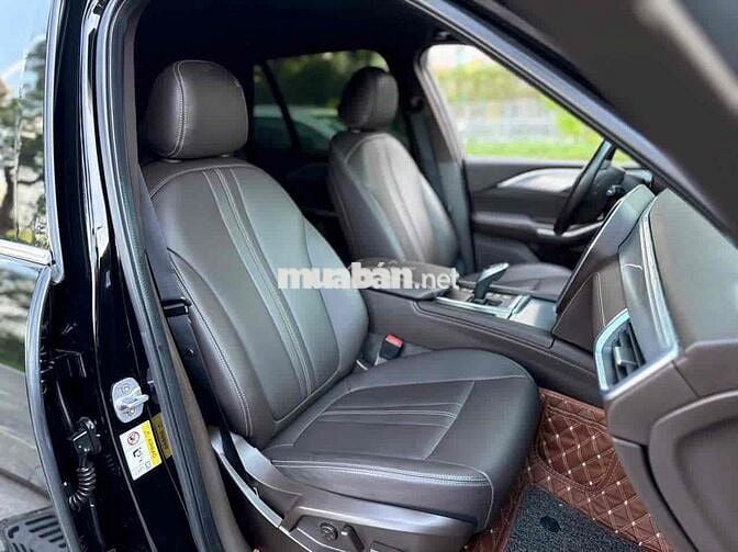 VinFast Lux SA 2.0 Turbo 2020 Premium 60000 km Đen