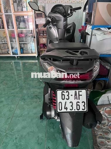 -Honda Lead 4 val 125cc màu bạc phiên bản đặc biệt