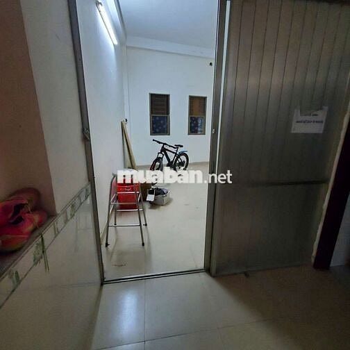 Chính chủ cho thuê, nhà hẻm xe oto đỗ cửa