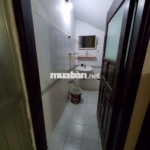 Chính chủ cho thuê, nhà hẻm xe oto đỗ cửa