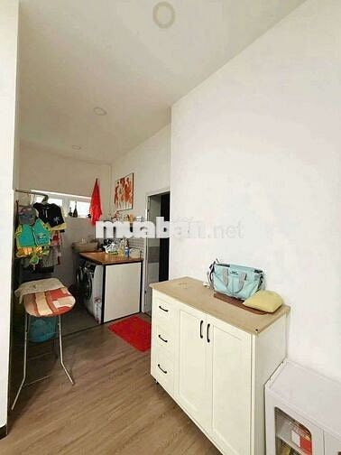 NHÀ SÂN VƯỜN 344M² - HẺM 218 TRẦN HƯNG ĐẠO