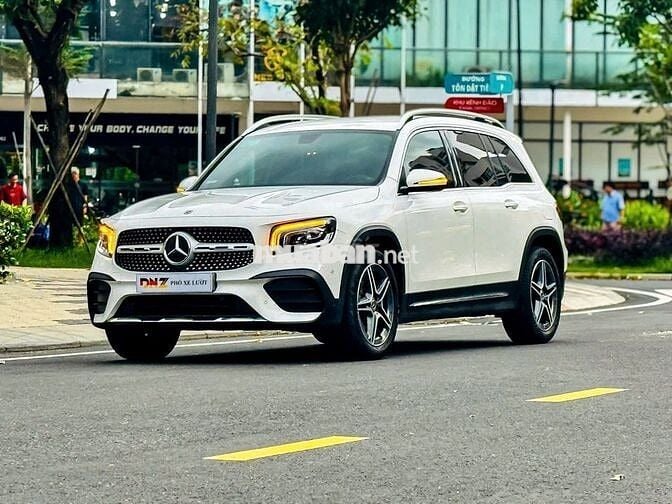 Mercedes-Benz GLB 200 AMG 2022 Trắng
