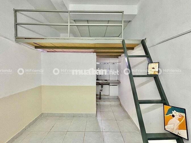 Phòng Trọ Có Sẵn - Có Máy lạnh, Tủ lạnh - Ngay Nguyễn Sơn - Văn Cao