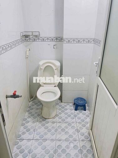 Phòng trọ 12m2 có gác đúc bê tông, lầu 2, giá 1.2tr Lâm Thị Hố, Q.12