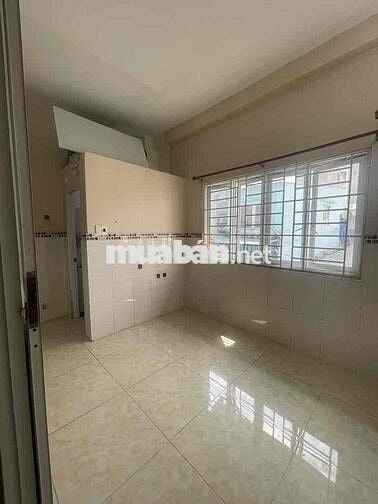 Bùi Văn Ba 1 trệt 2 lầu BTCT- DT sử dụng  57m2 - 2 PN - 2 WC - 2,95 ty