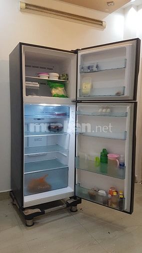 Tủ lạnh Hitachi Inverter 406 lít – Còn mới đẹp, đang xài rất tốt