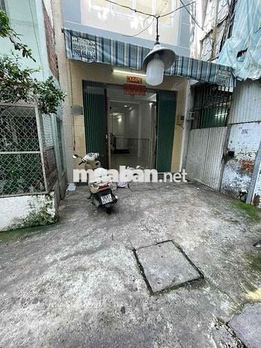 Nhà Quận 11 4N5WC hẻm5m ngay trung tâm giáp q5,6,10