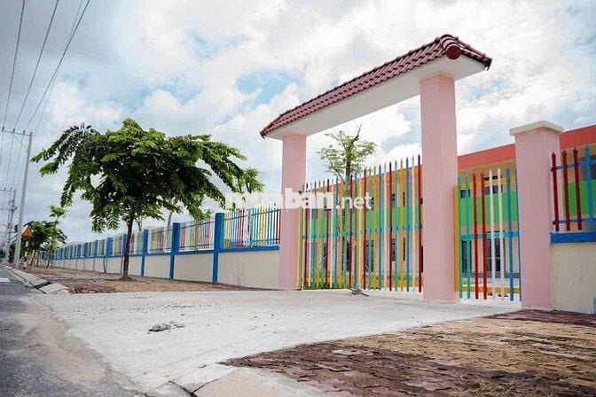 Lô góc mặt 2 mặt tiền siêu đẹp nằm trong Khu Dân Cư Đức Phát 3