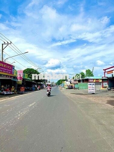 CHỦ CẦN TIỀN MỞ SPA NHỜ RA NHANH LÔ ĐẤT NGAY CHỢ