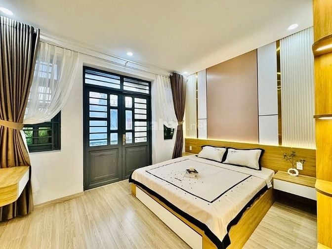 BÁN NHÀ HOÀNG DIỆU, P10, PHÚ NHUẬN - DT 56M2 - GIÁ 3TỶ150 - SỔ RIÊNG