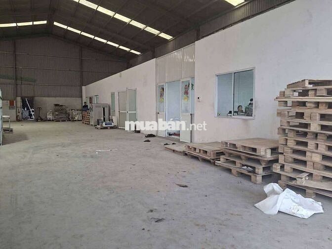 Đất 1500m, xưởng 900, giá 27 tr, điện ba pha, chuyên ngành gốm sứ