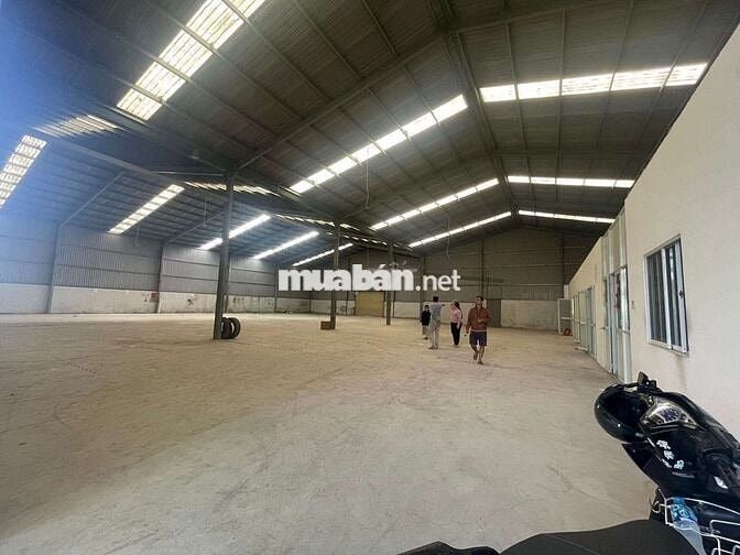 Đất 1500m, xưởng 900, giá 27 tr, điện ba pha, chuyên ngành gốm sứ