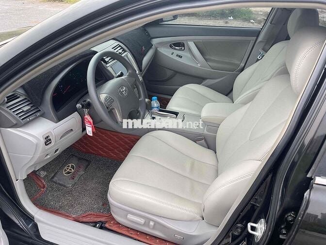 Toyota Camry 2009 LE 2.5 - 15000 km